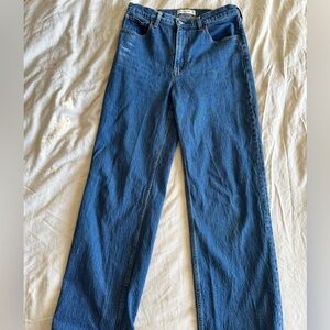 Abercrombie 90s Relaxed Jean High Rise